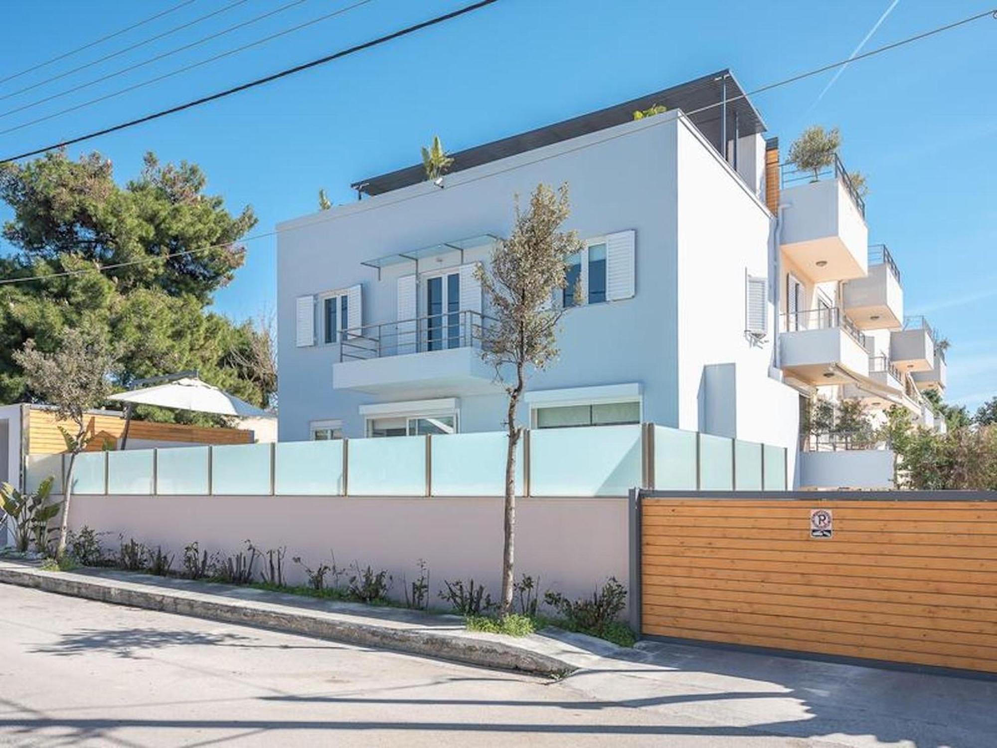 Adelos Group Stay In Elliniko Атина Екстериор снимка